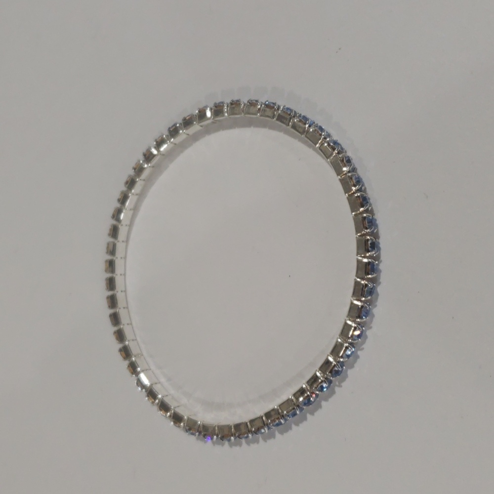 Elegant Silver tone Blue Color Stones Stretchy Bracelet Women's Fashion Jewelry - Picture 6 of 6